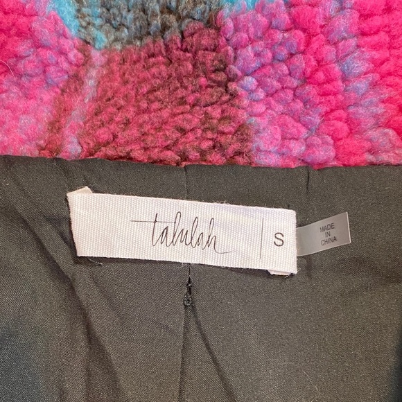 Tahlah Plaid Button-Up Shaket Jacket - Picture 3 of 8